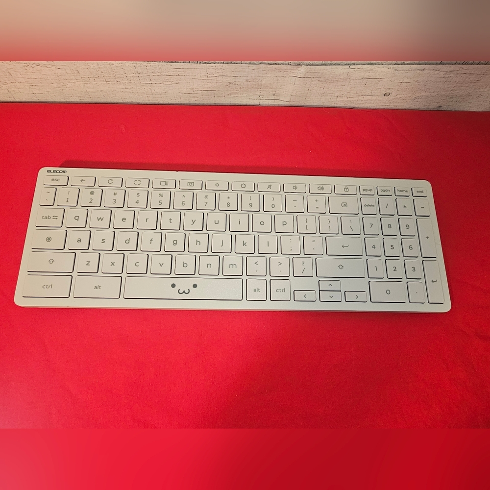Elecom Bluetooth Grey Keyboard TK-CB03BP Pre-owned Tested Working